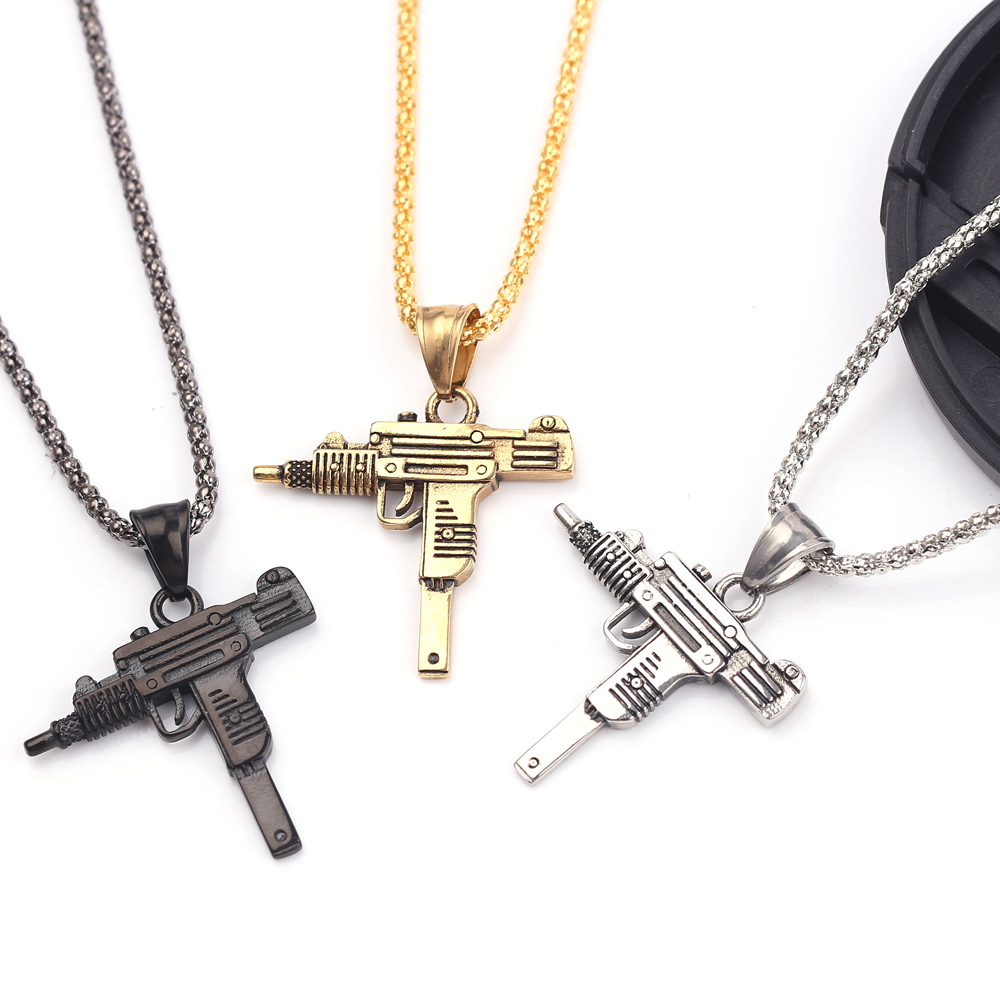 Men'S Accessories And Jewelry - قلادة على شكل مسدس أوزي -