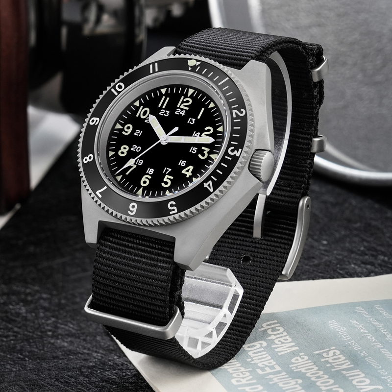 Watchdives WD1972 ساعة كوارتز  - مراجعة Men'S Accessories And Jewelry وسعره